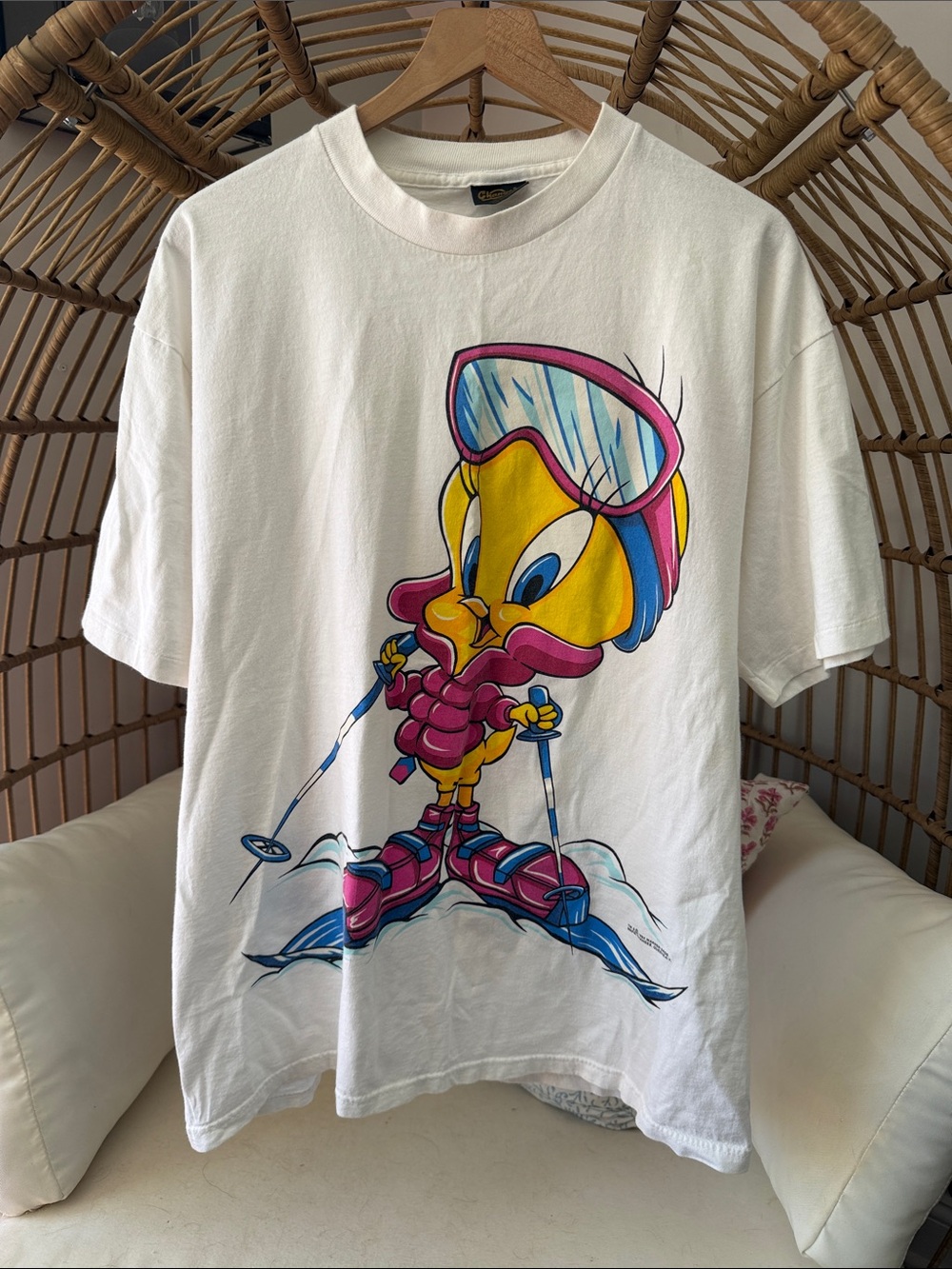 Vintage 1994 Tweety Bird Ski Short Sleeve Shirt Size XL